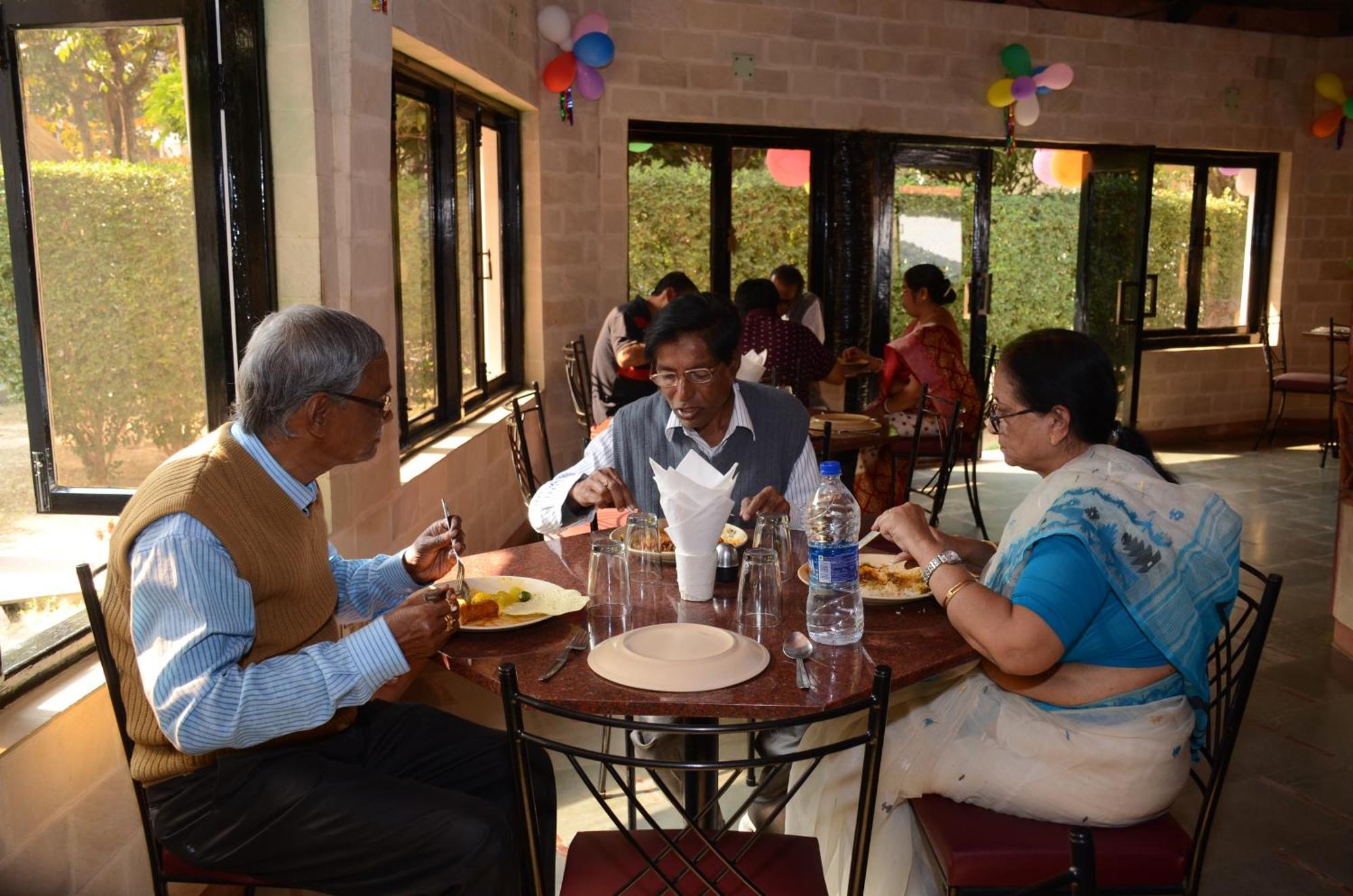 Chhuti Holiday Resort Bolpur Exterior photo